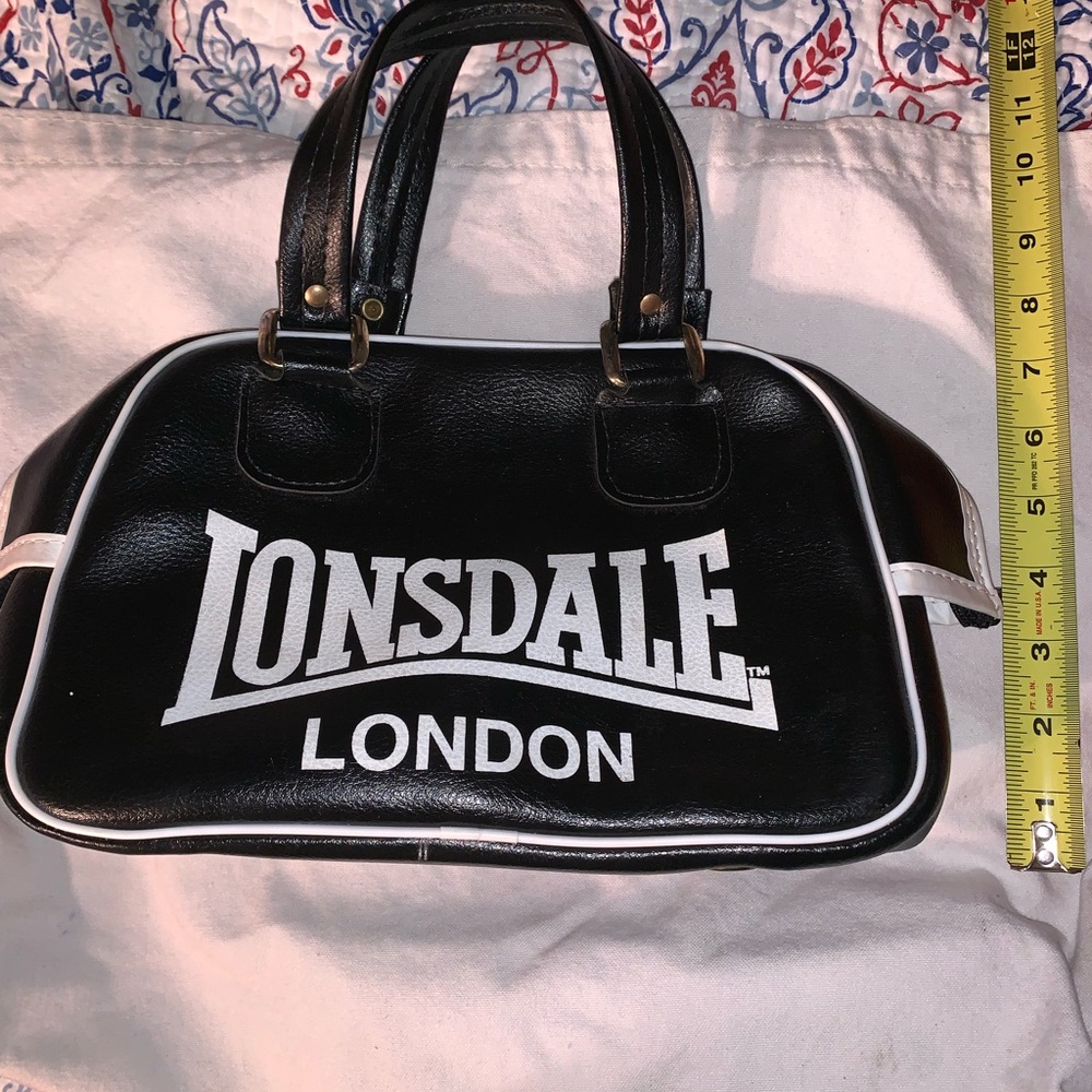Lonsdale handbag
